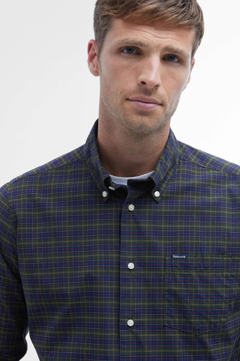 An image of the Barbour Lomond Tailored Tartan Shirt
