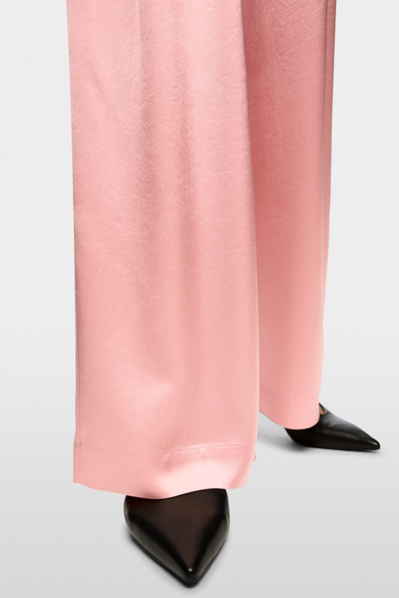 An image of the Marc Cain Wedi Wide-fit Trousers