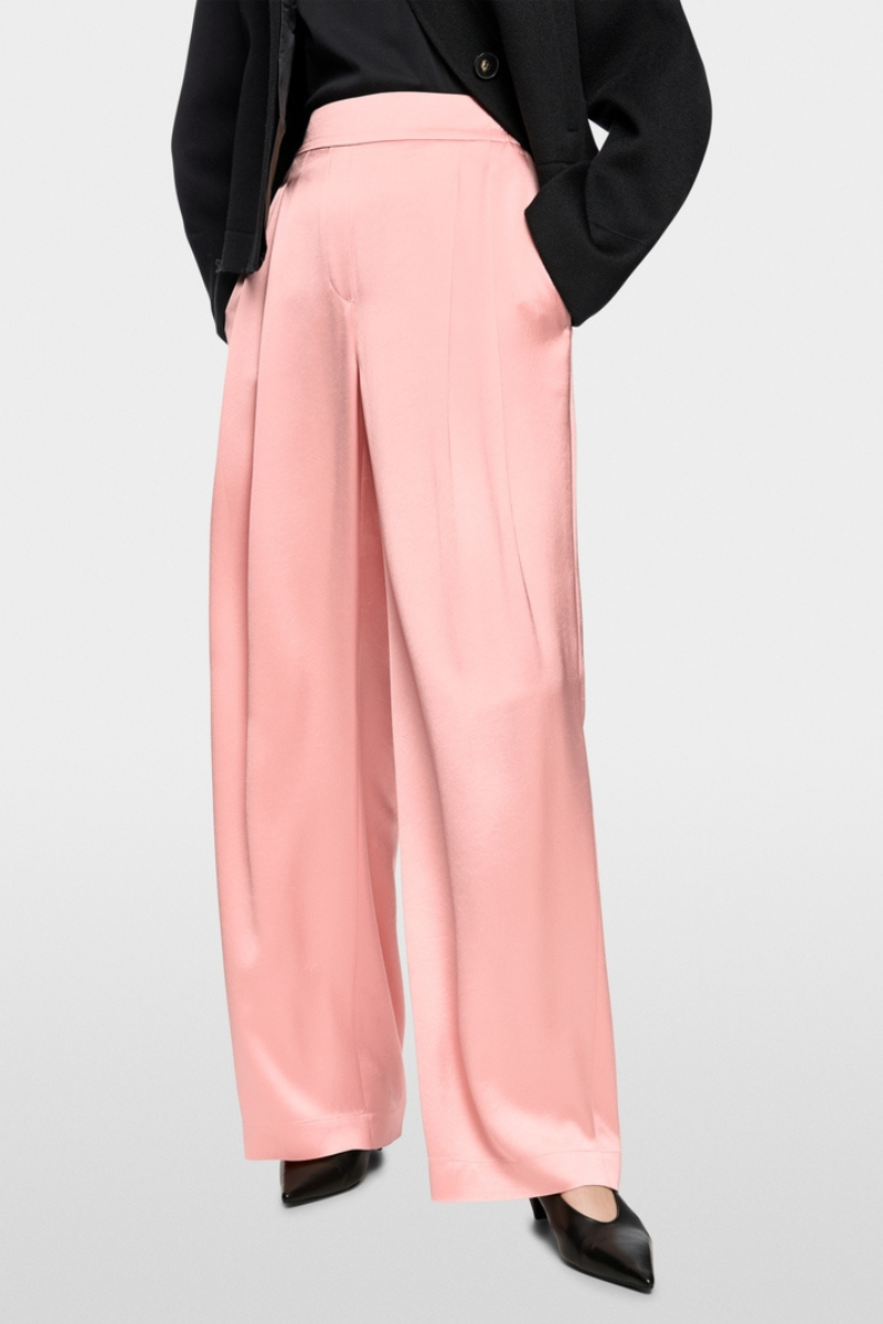 An image of the Marc Cain Wedi Wide-fit Trousers