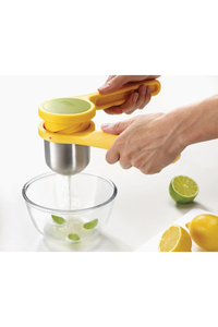 Helix Citrus Press