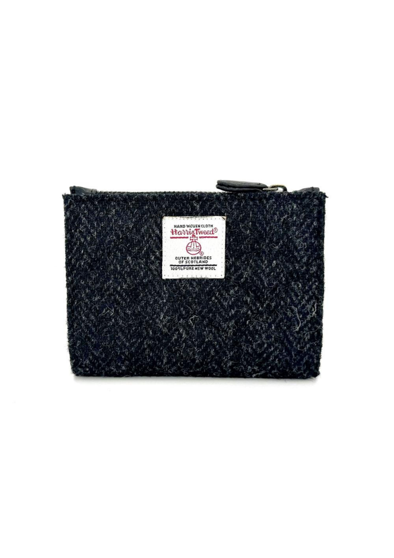 An image of the Maccessori Quilt Slim Purse