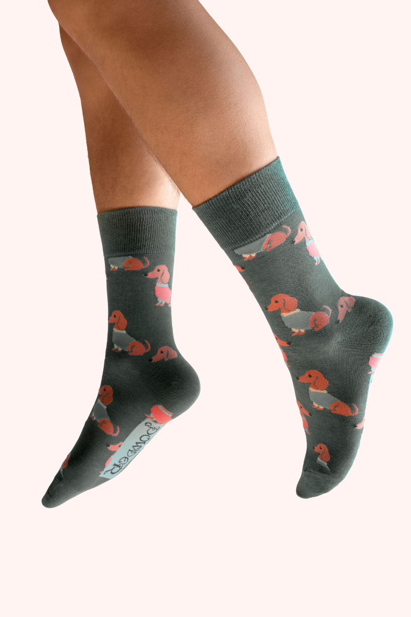 Snuggly Sausage Dogs Men's Socks