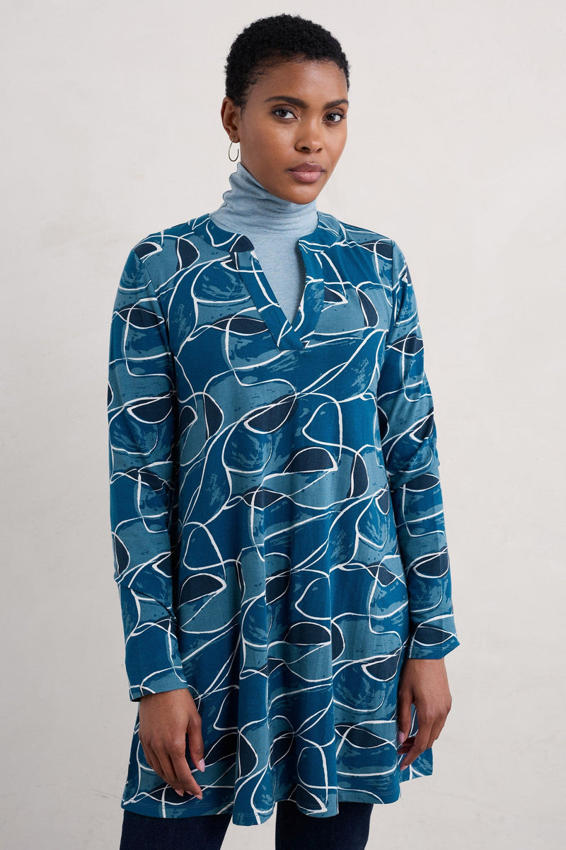 An image of the Seasalt Wreathe Tunic