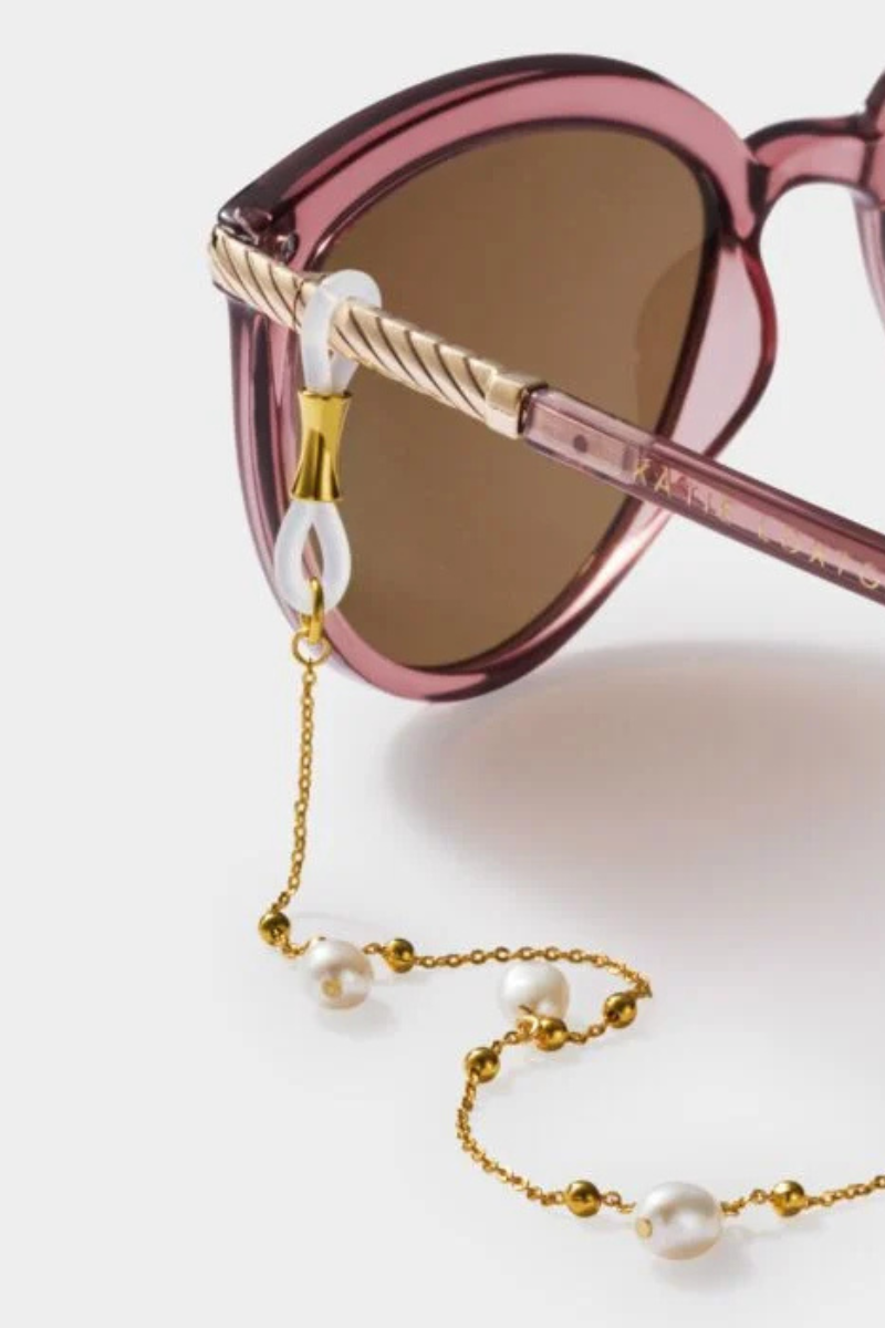 An image of the Katie Loxton Sol Pearl Sunglasses Chain