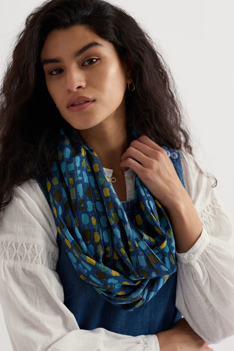 An image of the Seasalt May Garland Circle Scarf