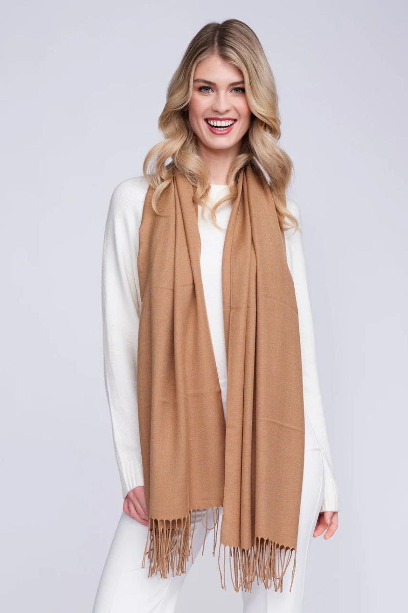 An image of the Pia Rossini Pia Pashmina