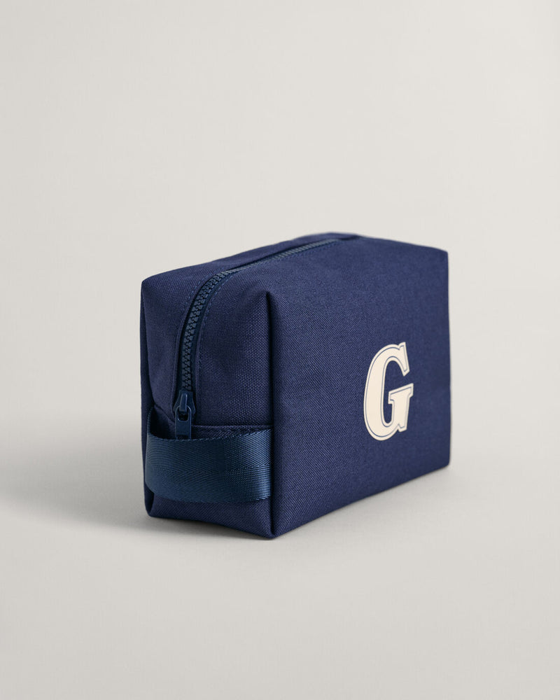 An image of the Gant G Badge Washbag