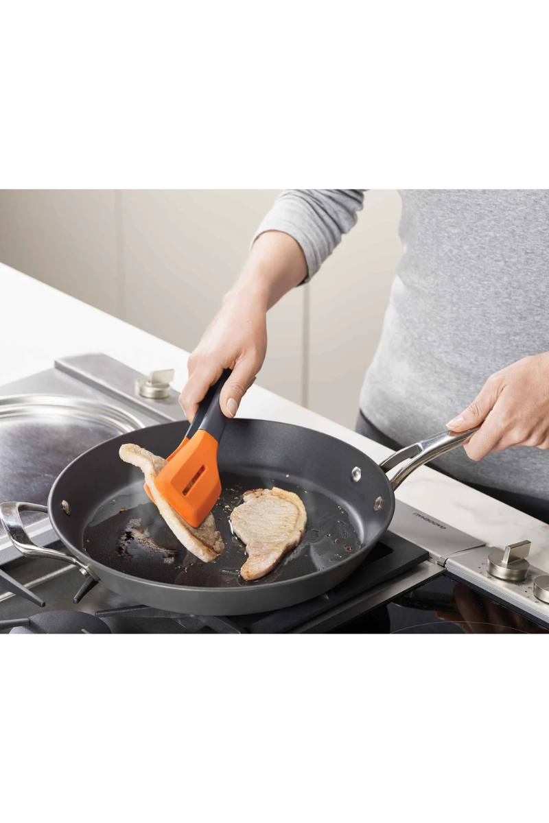 Turner Tongs