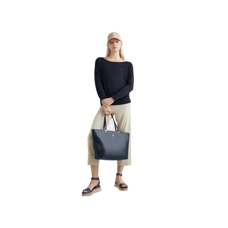 An image of the Tommy Hilfiger Timeless Med Tote