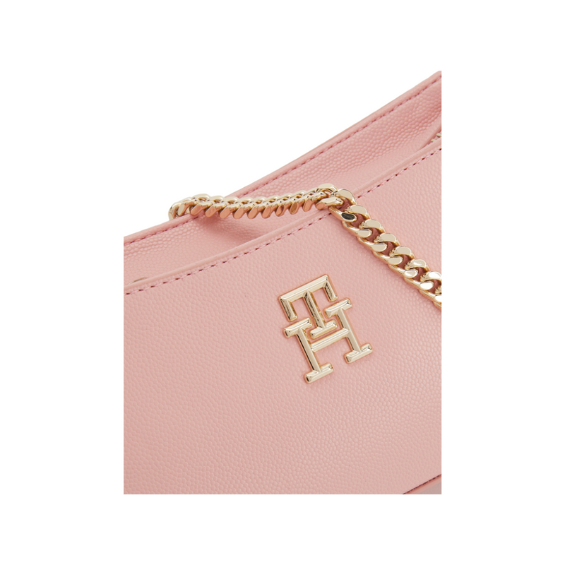 An image of the Tommy Hilfiger Chain Crossover