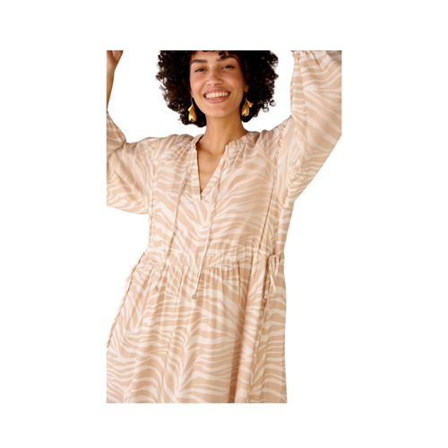 An image of the Oui Tie Waist Dress