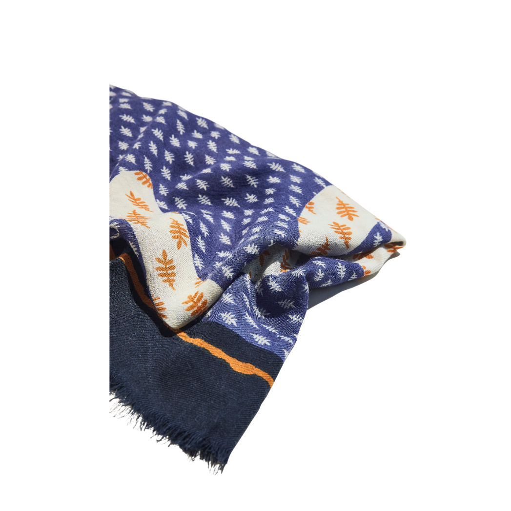 An image of the White Stuff Wild Wool Silk Scarf