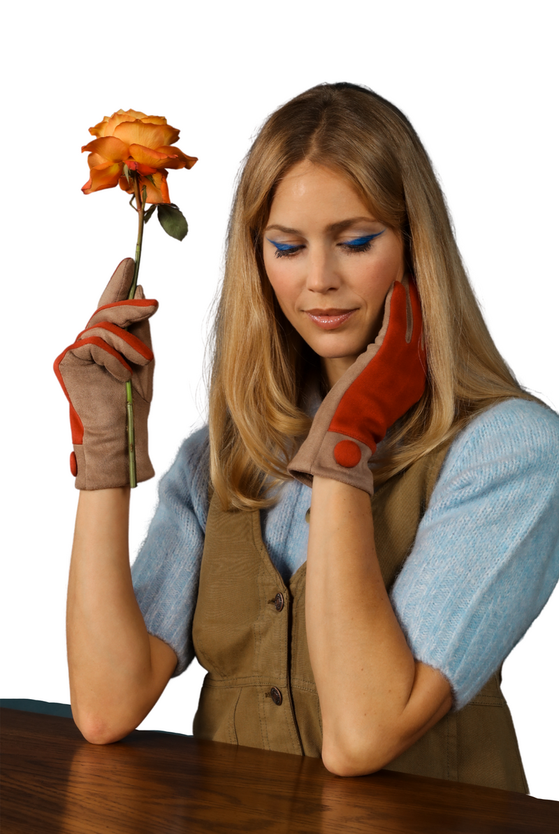 An image of the Powder Darcy Faux Suede Glove