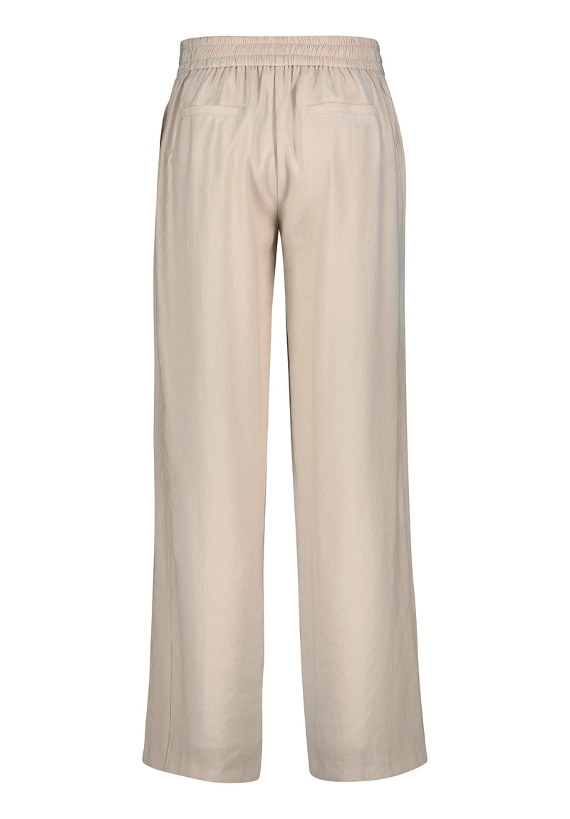 Wide Leg Trouser