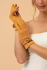 An image of the Powder Fenella Gloves