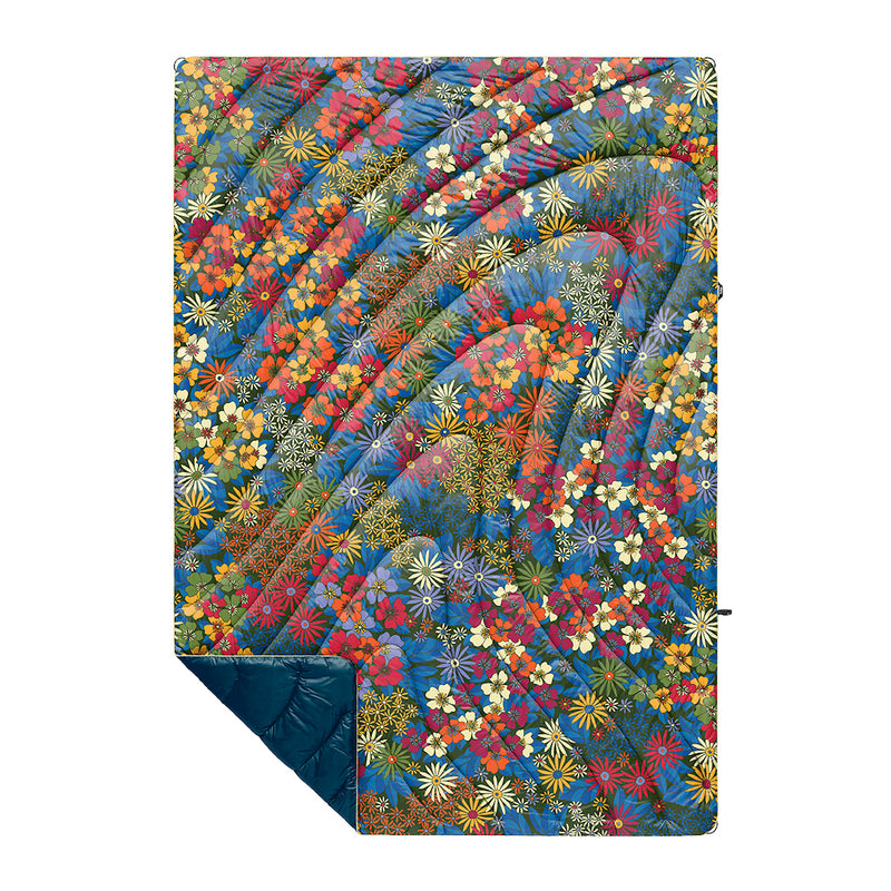 An image of the Rumpl Puffy Blanket