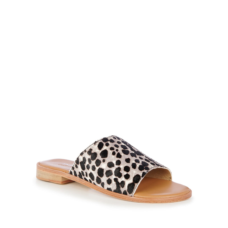 An image of the EMU Australia Sandal Slip On