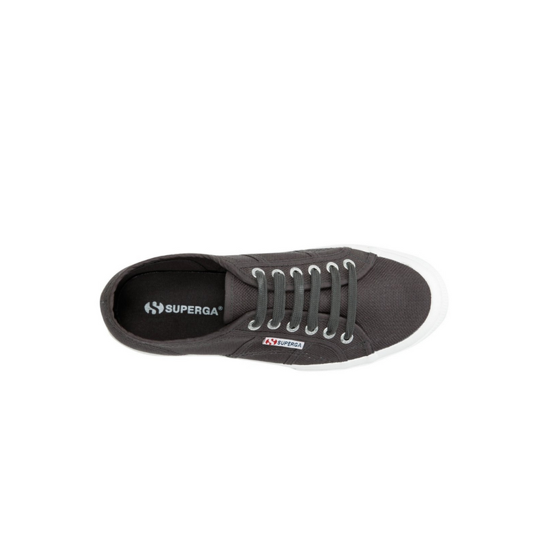 An image of the Superga 2750 COTU Classic