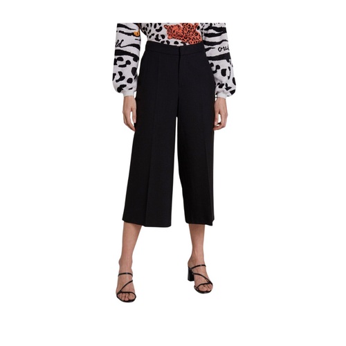 An image of the Oui Wide Leg Culotte