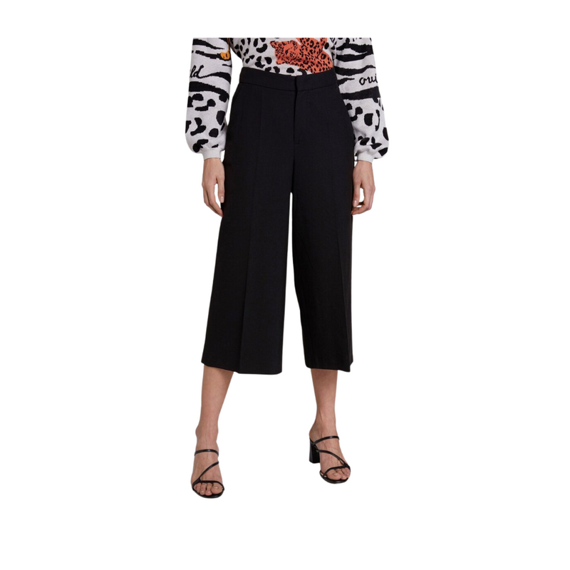 An image of the Oui Wide Leg Culotte